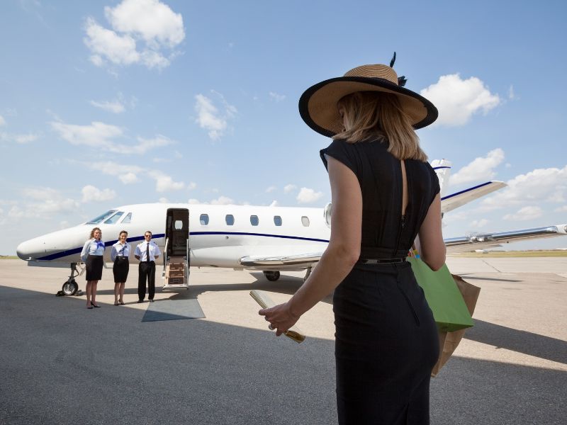 how much is it to rent a private jet